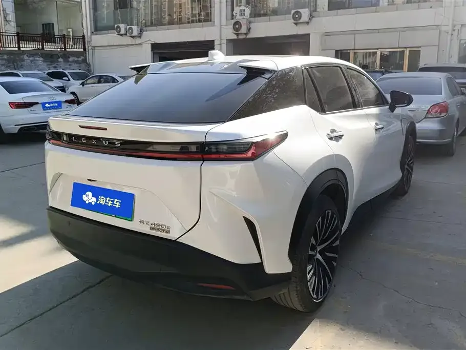 Lexus RZ 2023 из CN, фото 8