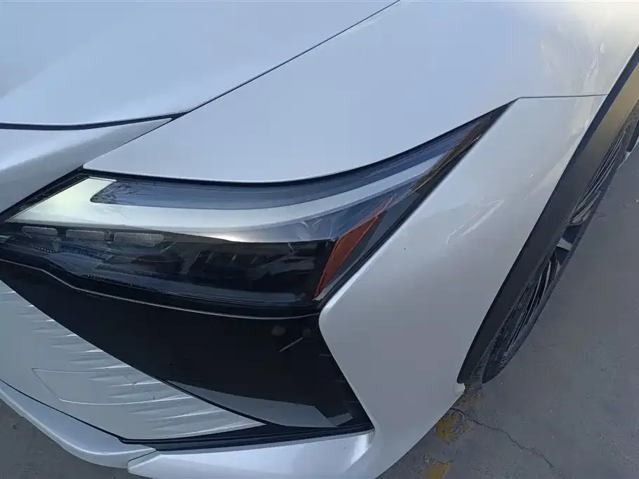 Lexus RZ 2023 из CN, фото 3