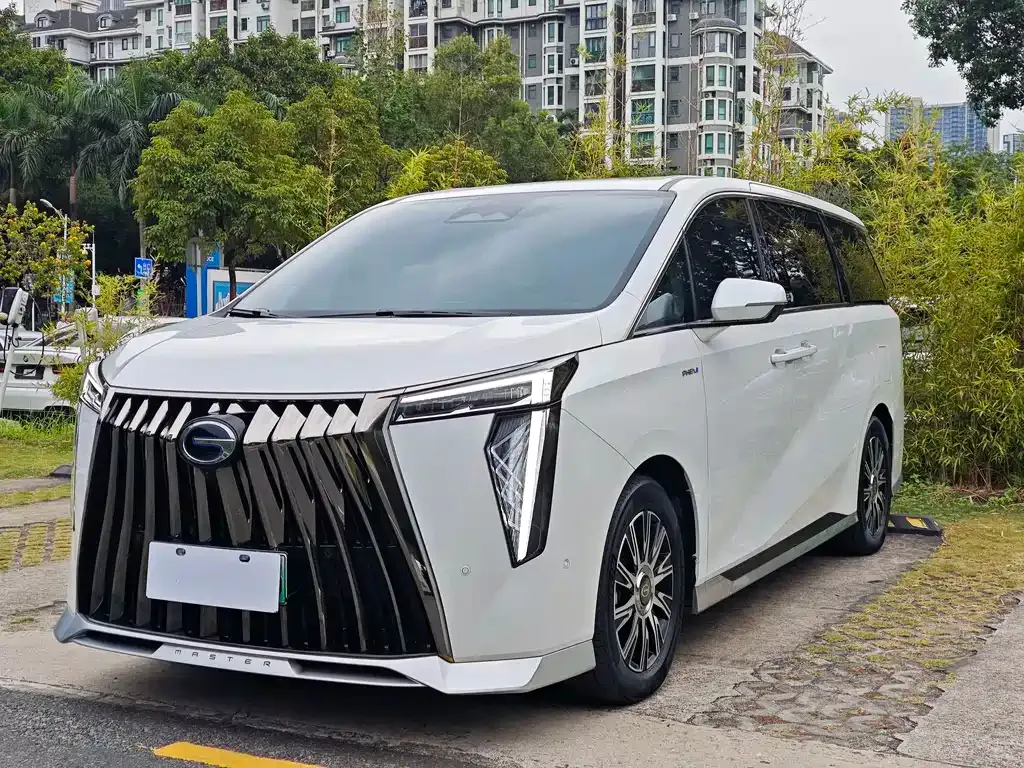 GAC Motor Trumpchi E9 — фото 1