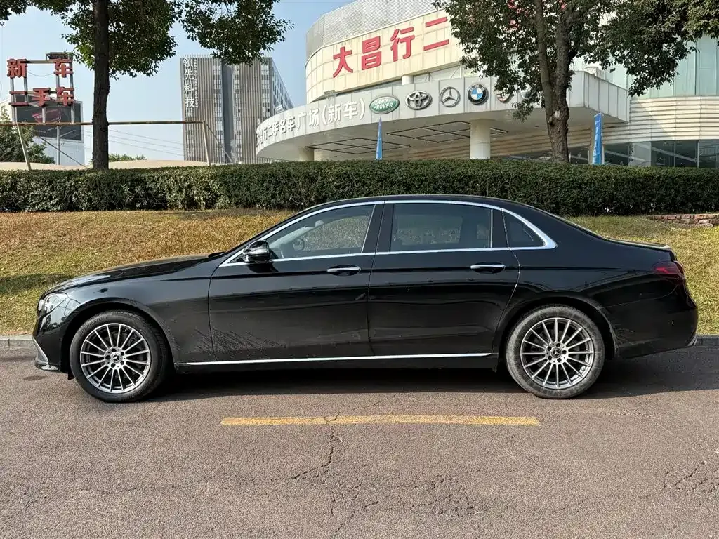 Mercedes-Benz E-Class 2023 из CN, фото 6