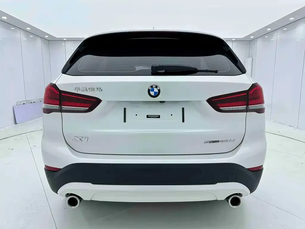 BMW X1 2021 из CN, фото 3