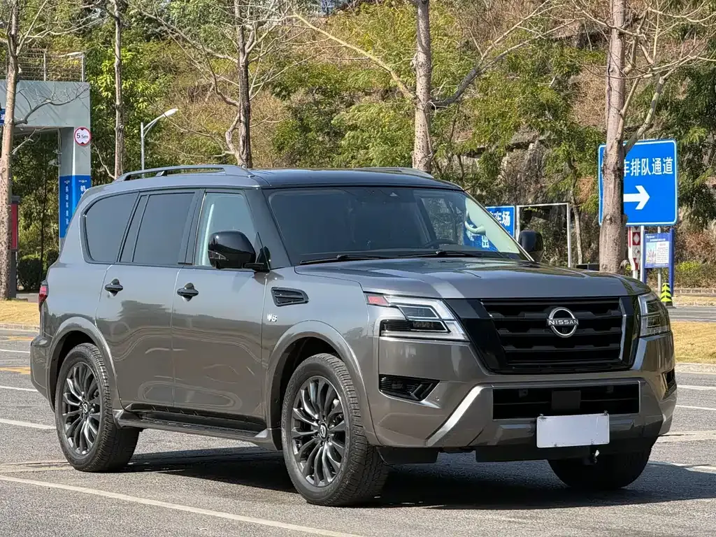 Nissan Patrol 2022 из CN, фото 7
