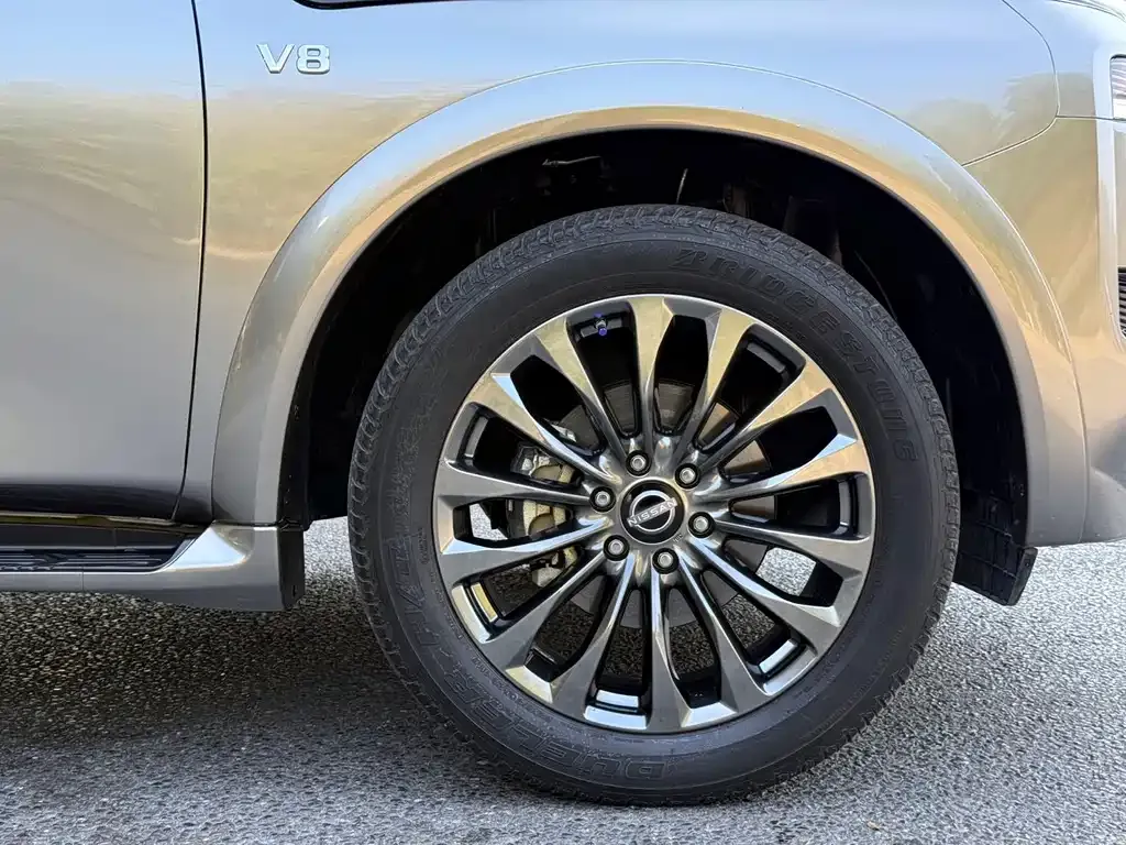 Nissan Patrol 2022 из CN, фото 9