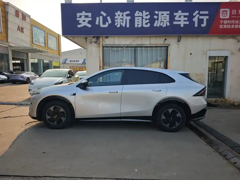 XPeng G7 2025 из CN, фото 2