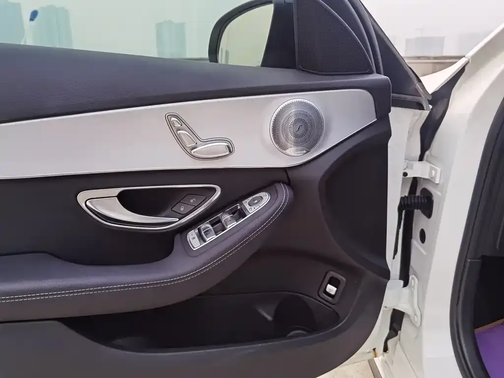 Mercedes-Benz C-Class 2021 из CN, фото 2