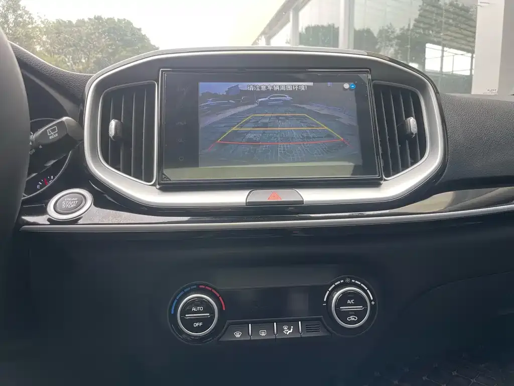 Kia KX1 — фото 3