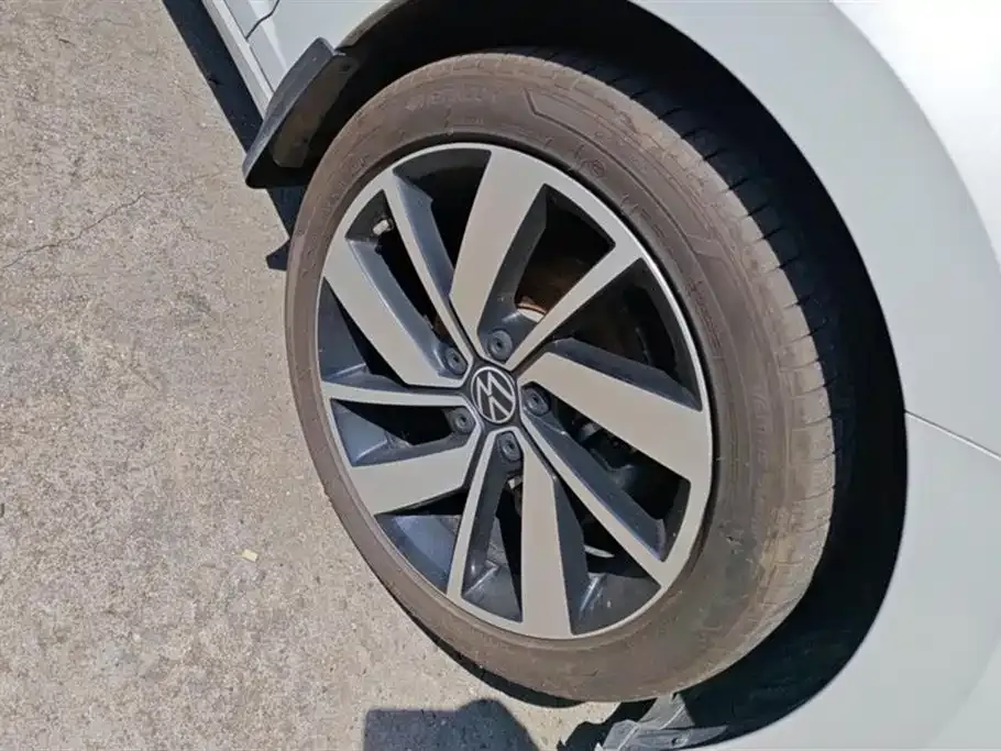Volkswagen Sagitar 2024 из CN, фото 3