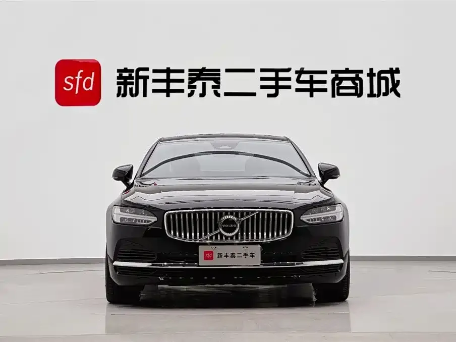 Volvo S90 PHEV 2024 из CN, фото 3