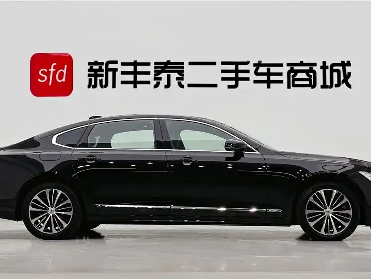 Volvo S90 PHEV 2024 из CN, фото 8