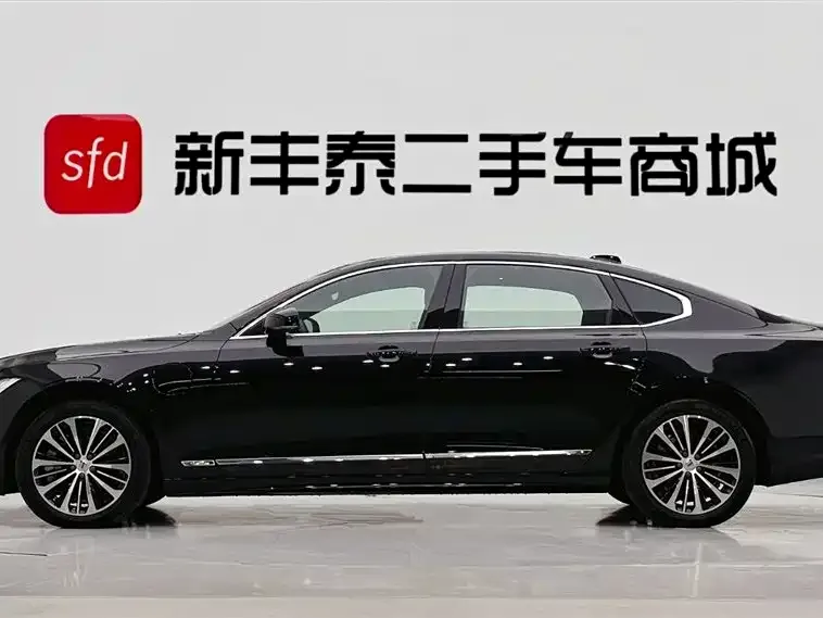 Volvo S90 PHEV 2024 из CN, фото 6