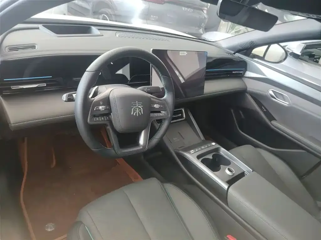 BYD Qin L 2025 из CN, фото 2