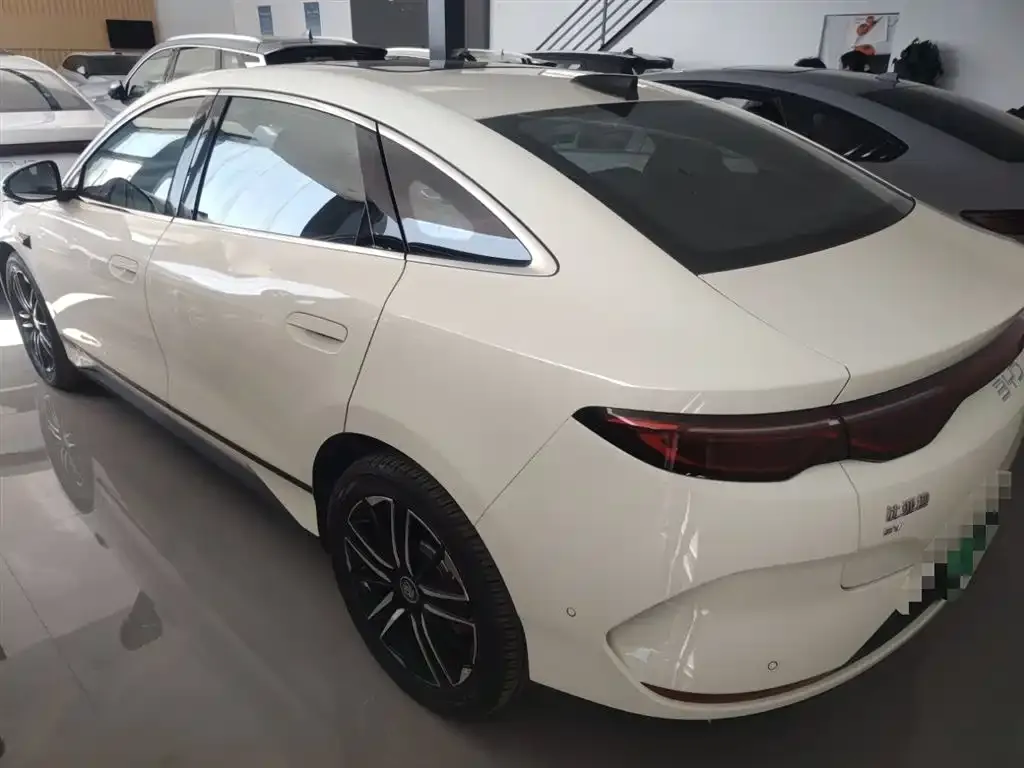 BYD Qin L 2025 из CN, фото 5