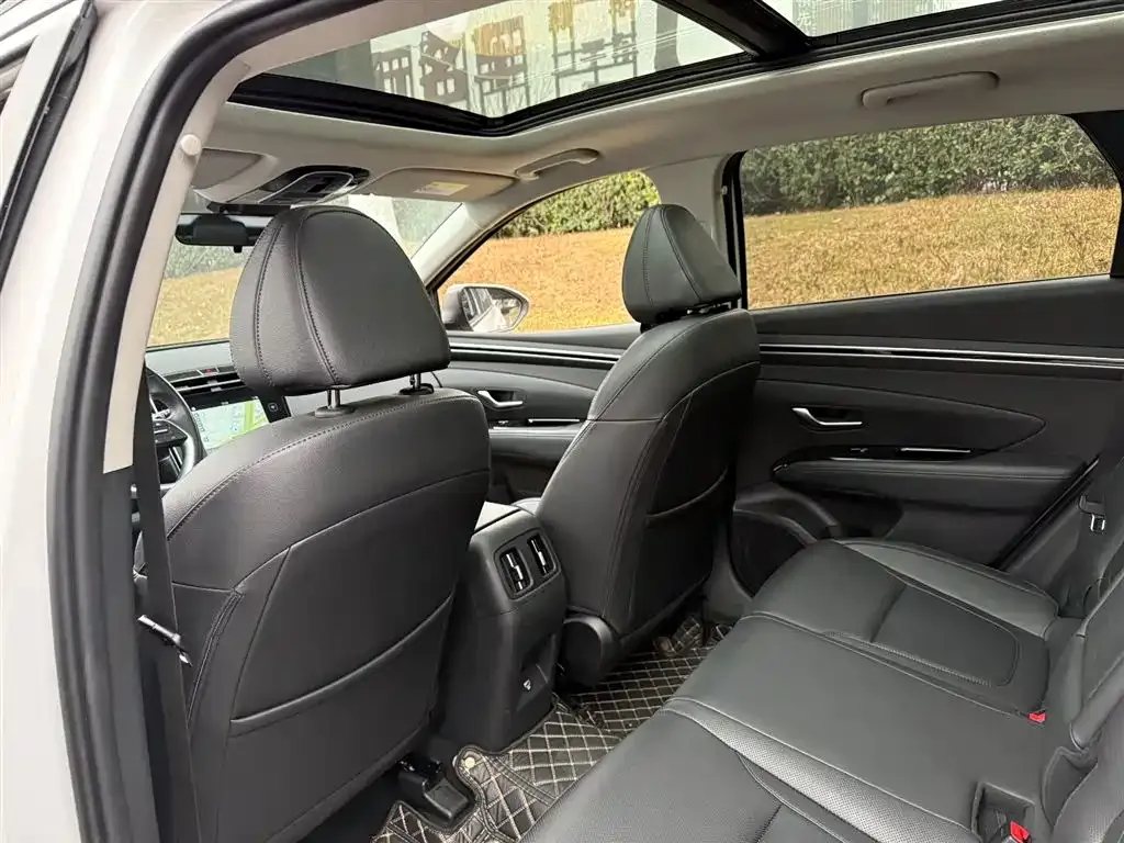 Hyundai Tucson — фото 2