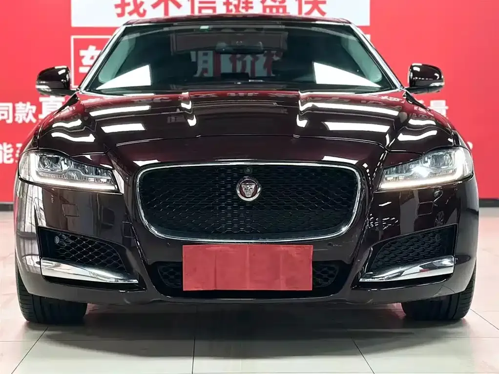 Jaguar XFL 2022 из CN, фото 6