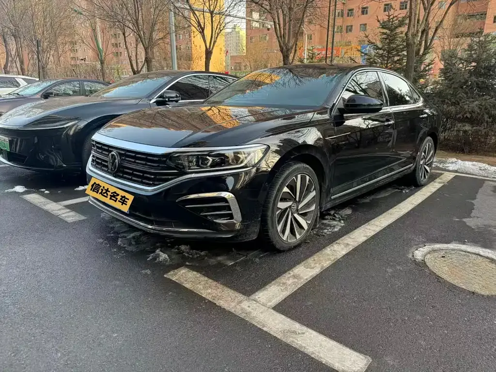 Volkswagen Passat 2023 из CN, фото 1
