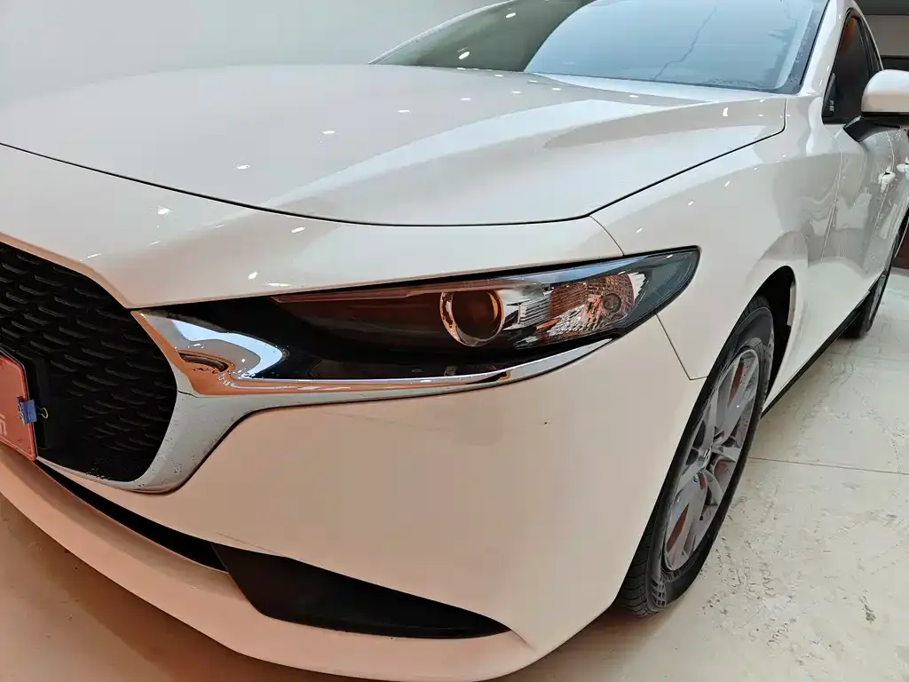 Mazda 3 Axela 2022 из CN, фото 10