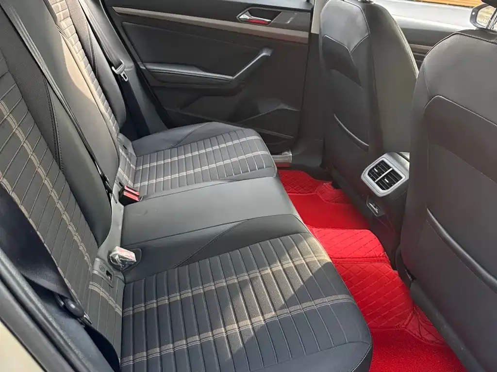 Volkswagen Lavida 2022 из CN, фото 5