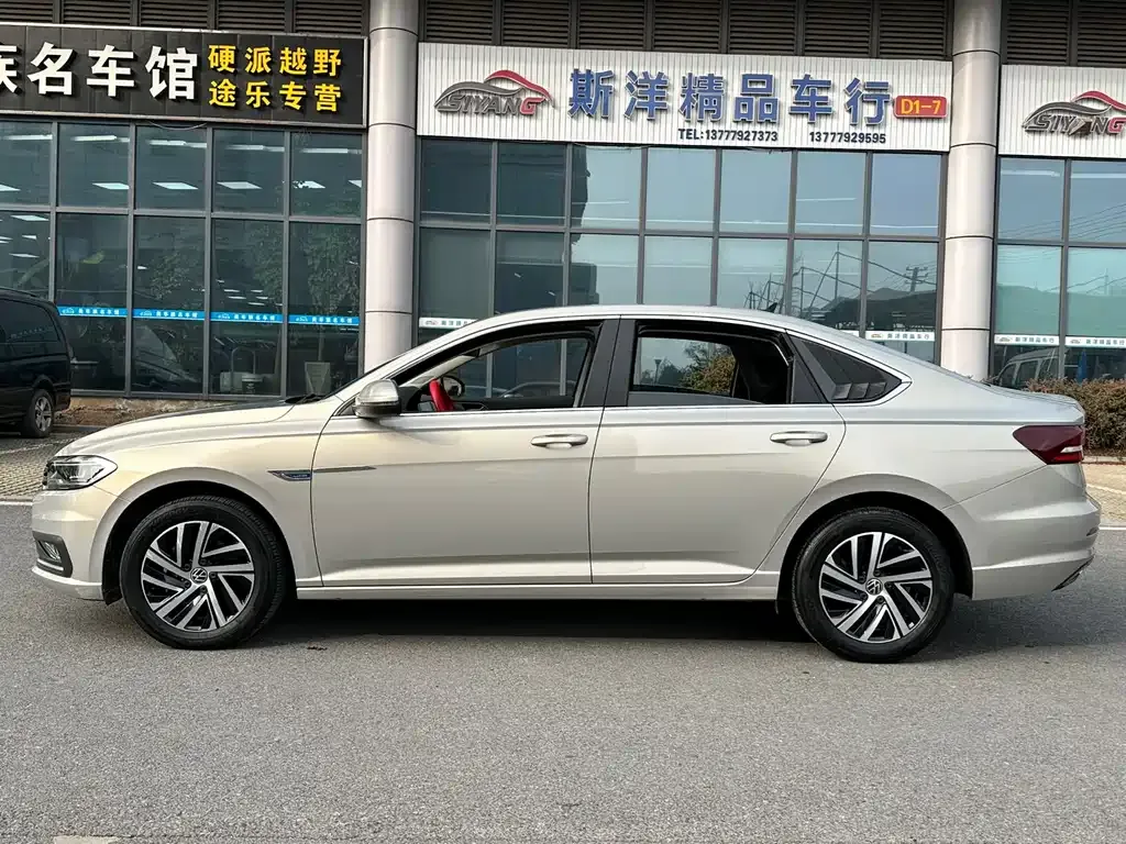 Volkswagen Lavida 2022 из CN, фото 9
