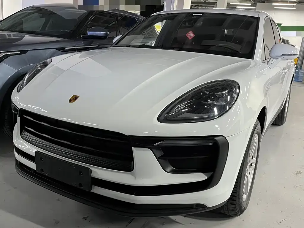 Porsche Macan — фото 1