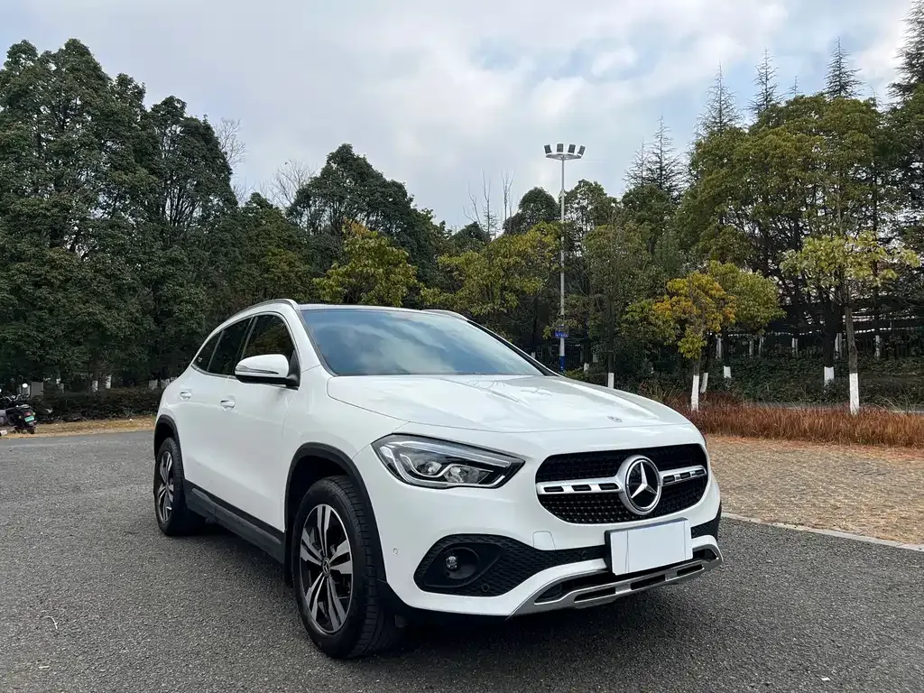 Mercedes-Benz GLA — фото 5