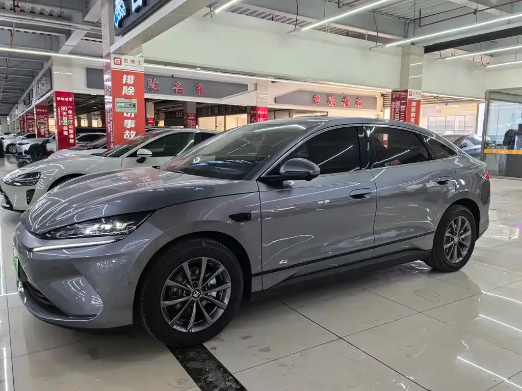 BYD Qin L 2026 из CN, фото 7