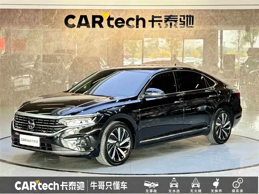 Volkswagen Passat — фото 1