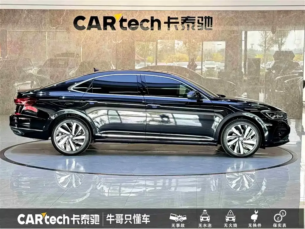 Volkswagen Passat — фото 10