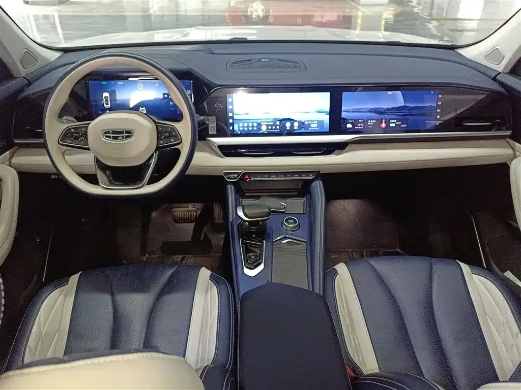 Geely Xingyue L — фото 10