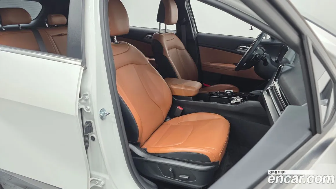 Kia Sportage — фото 10