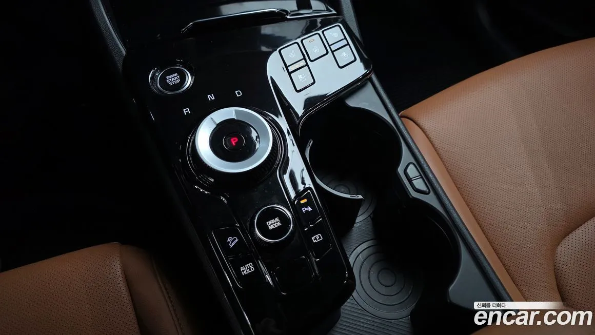 Kia Sportage — фото 9