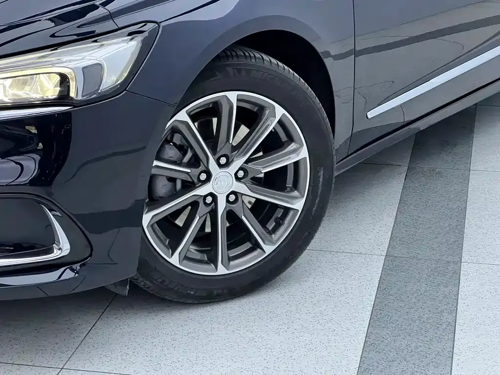 Buick LaCrosse 2021 из CN, фото 8