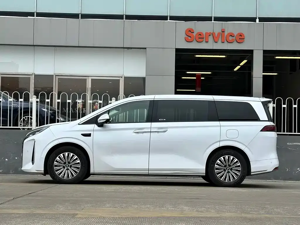 BYD Xia 2025 из CN, фото 3