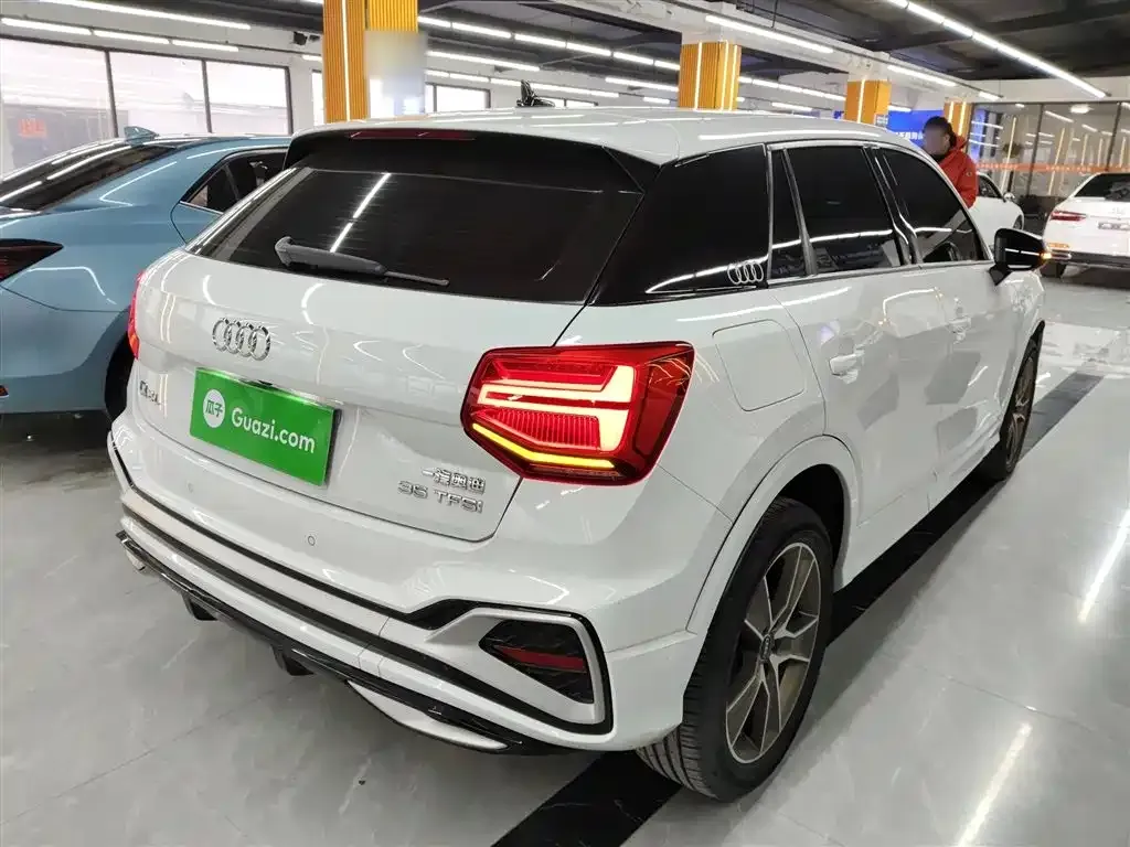 Audi Q2L 2022 из CN, фото 5