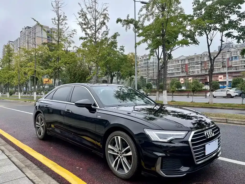 Audi A6L — фото 7