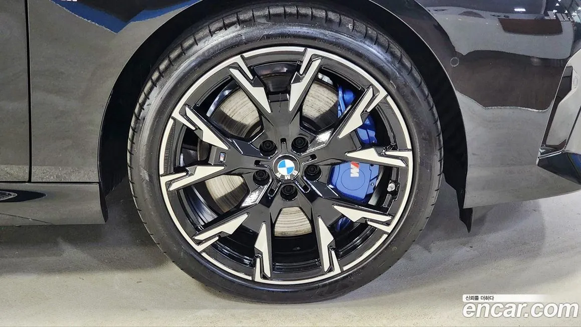 BMW 2-Series 2025 из KR, фото 3