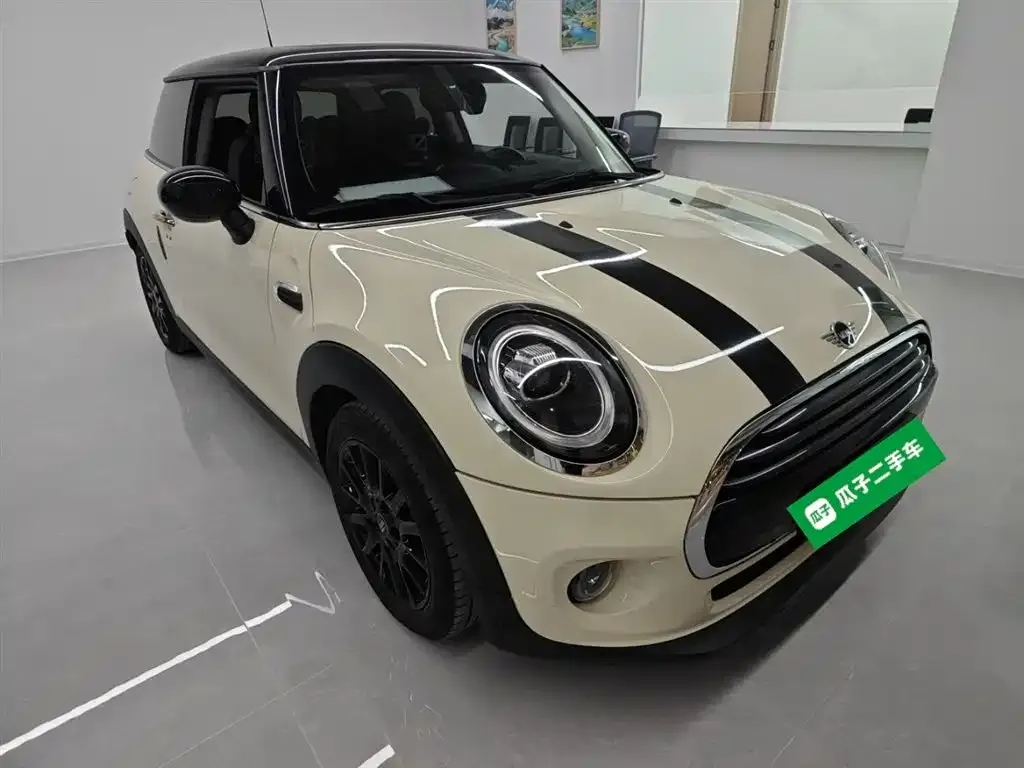 MINI Cooper (3-door) 2021 из CN, фото 2