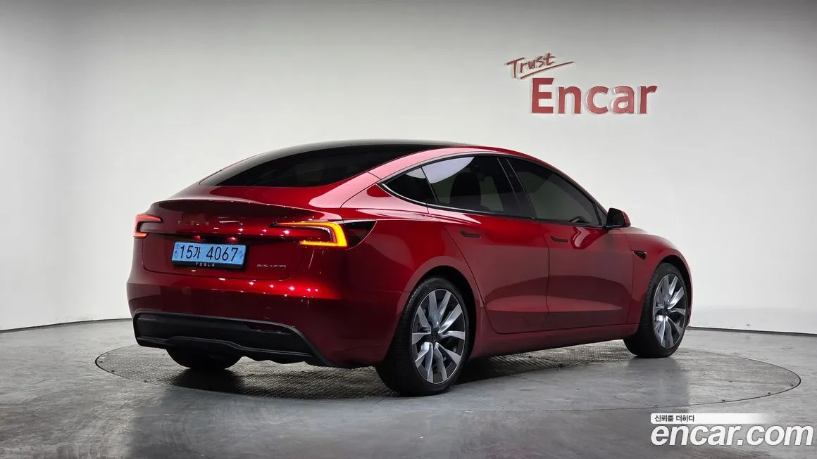 Tesla Model 3 2024 из KR, фото 5