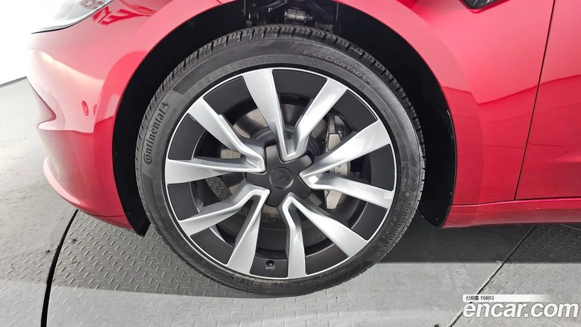 Tesla Model 3 2024 из KR, фото 8