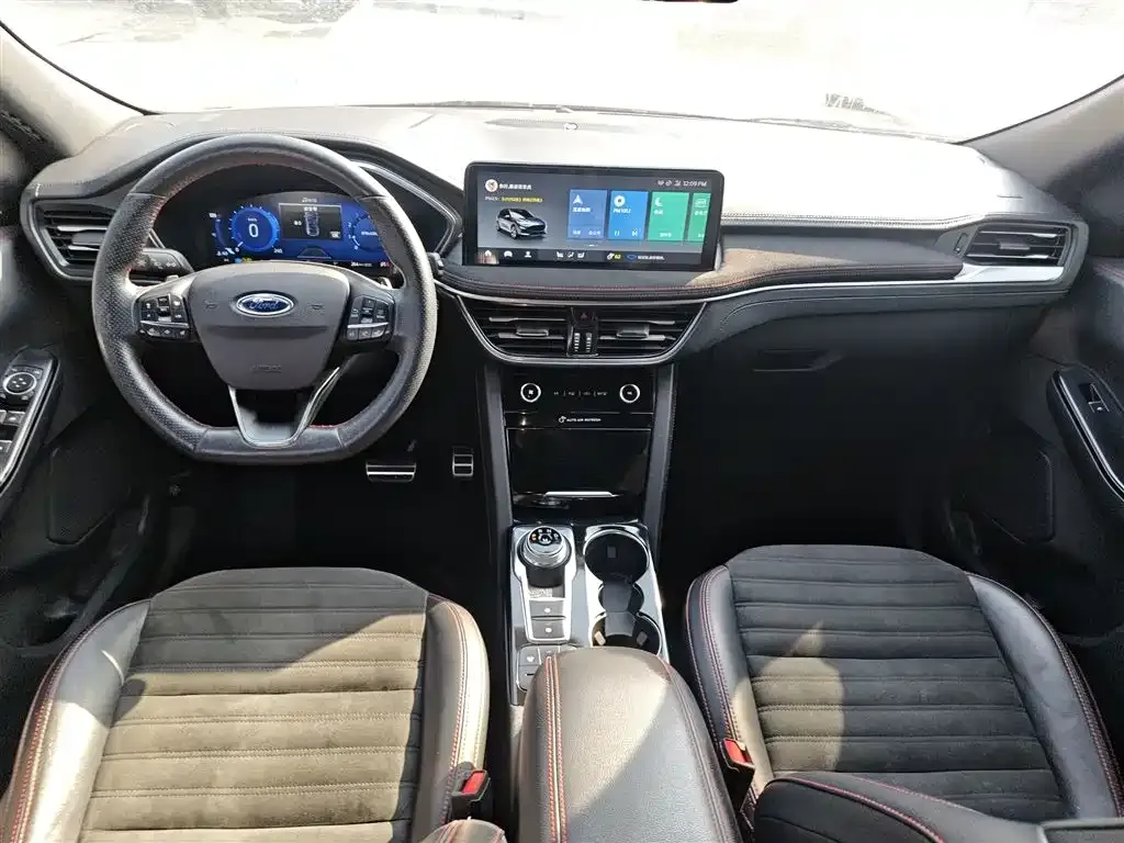 Ford Escape 2021 из CN, фото 5