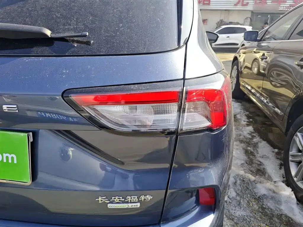 Ford Escape 2021 из CN, фото 10
