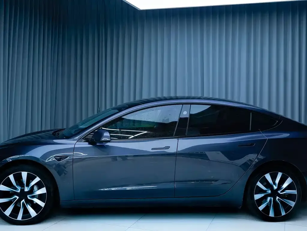 Tesla Model 3 2025 из CN, фото 8