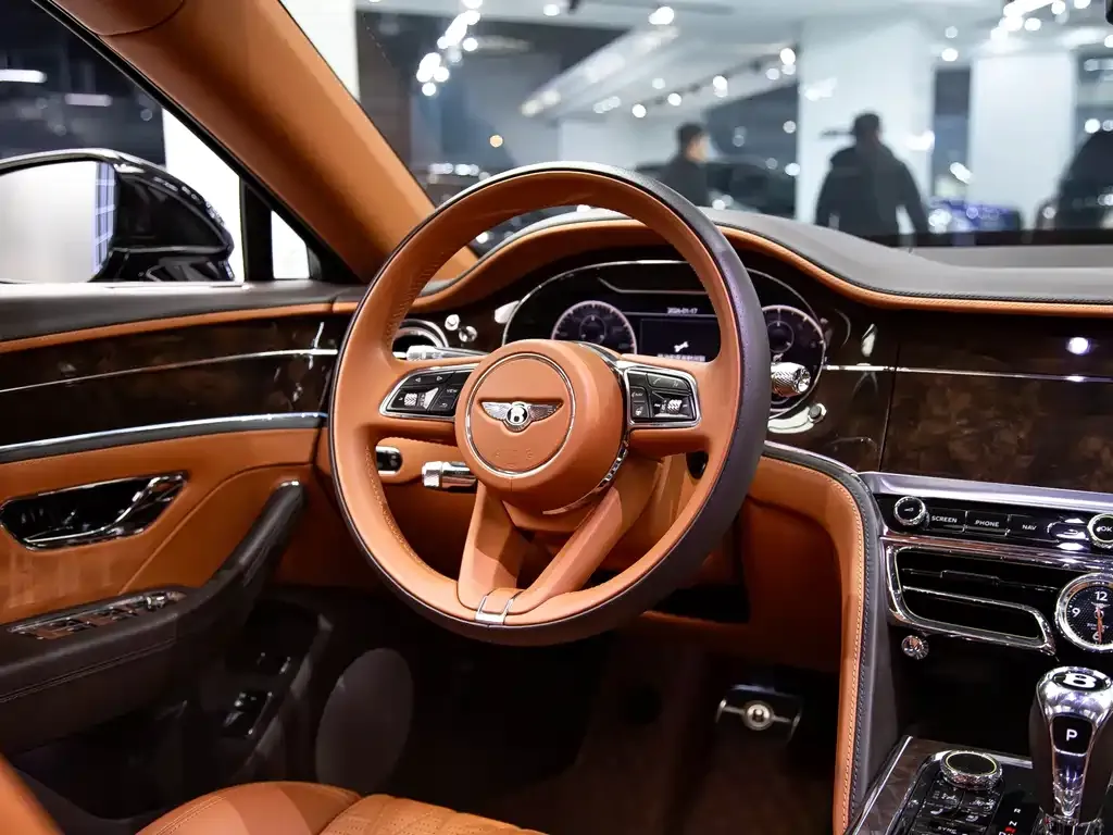 Bentley Flying Spur 2021 из CN, фото 7