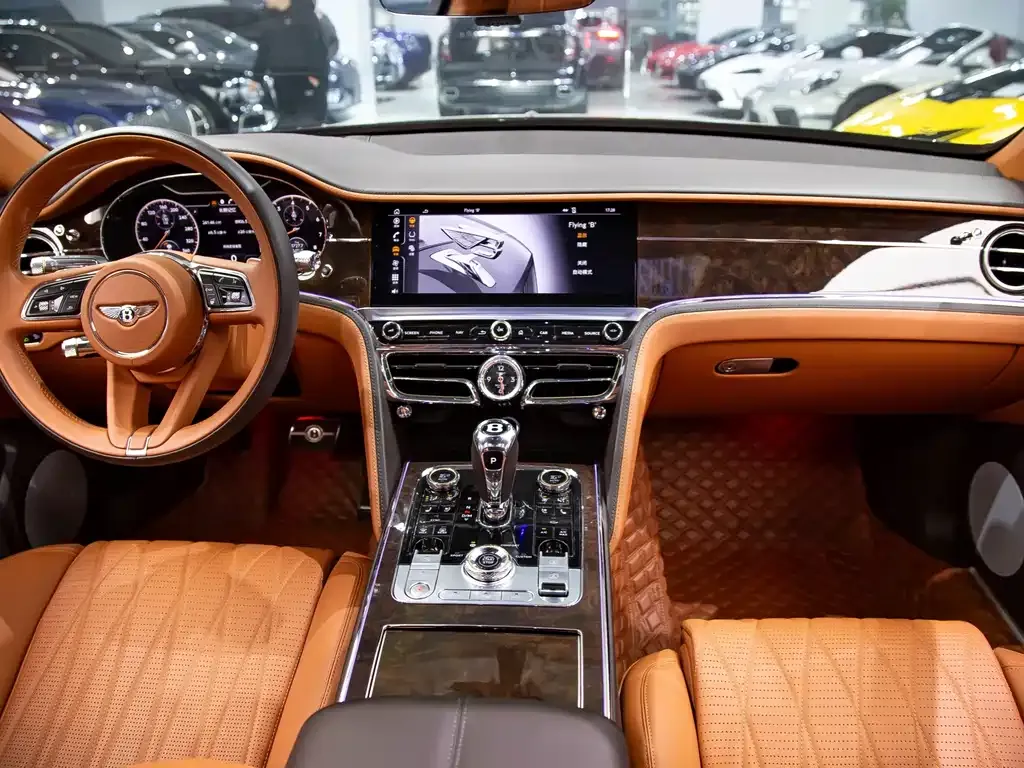 Bentley Flying Spur 2021 из CN, фото 10