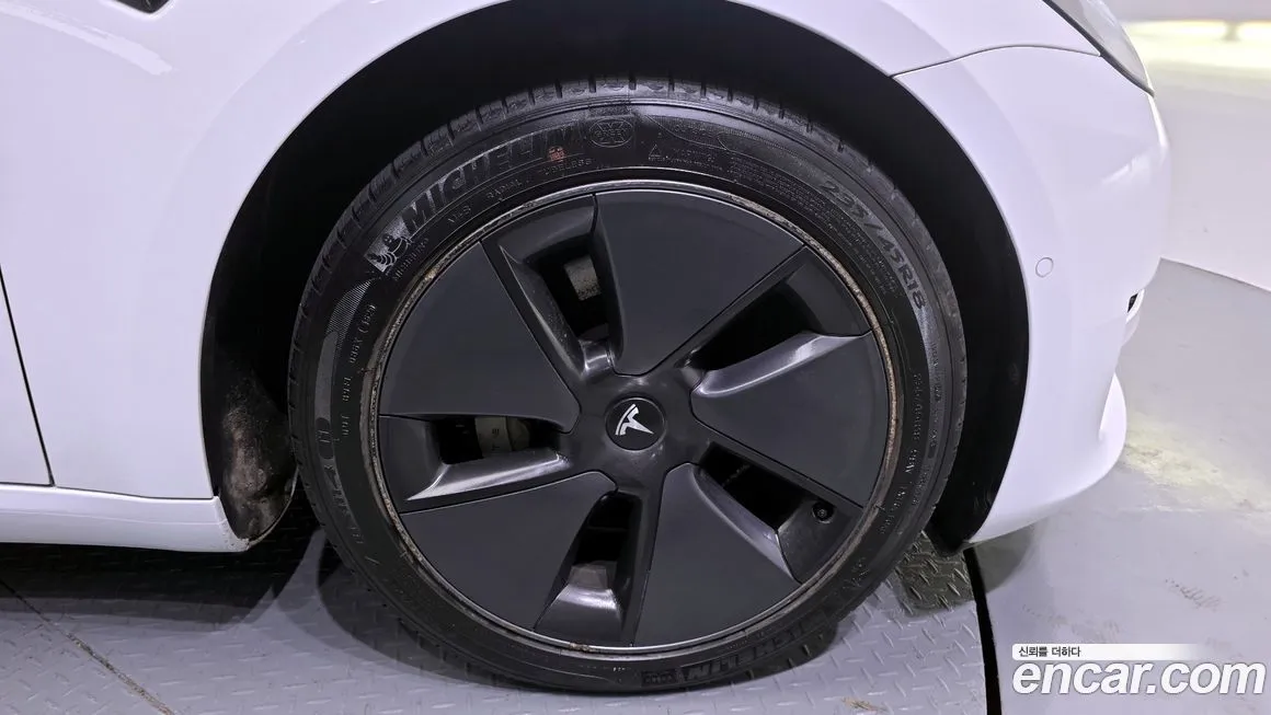 Tesla Model 3 2021 из KR, фото 7