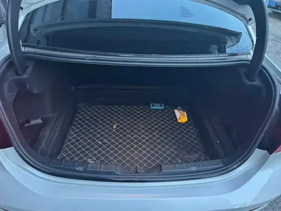 BMW 1 Series 2022 из CN, фото 5