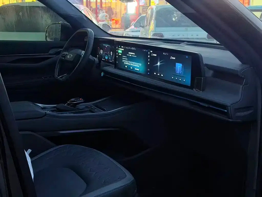 Ford Edge 2024 из CN, фото 2