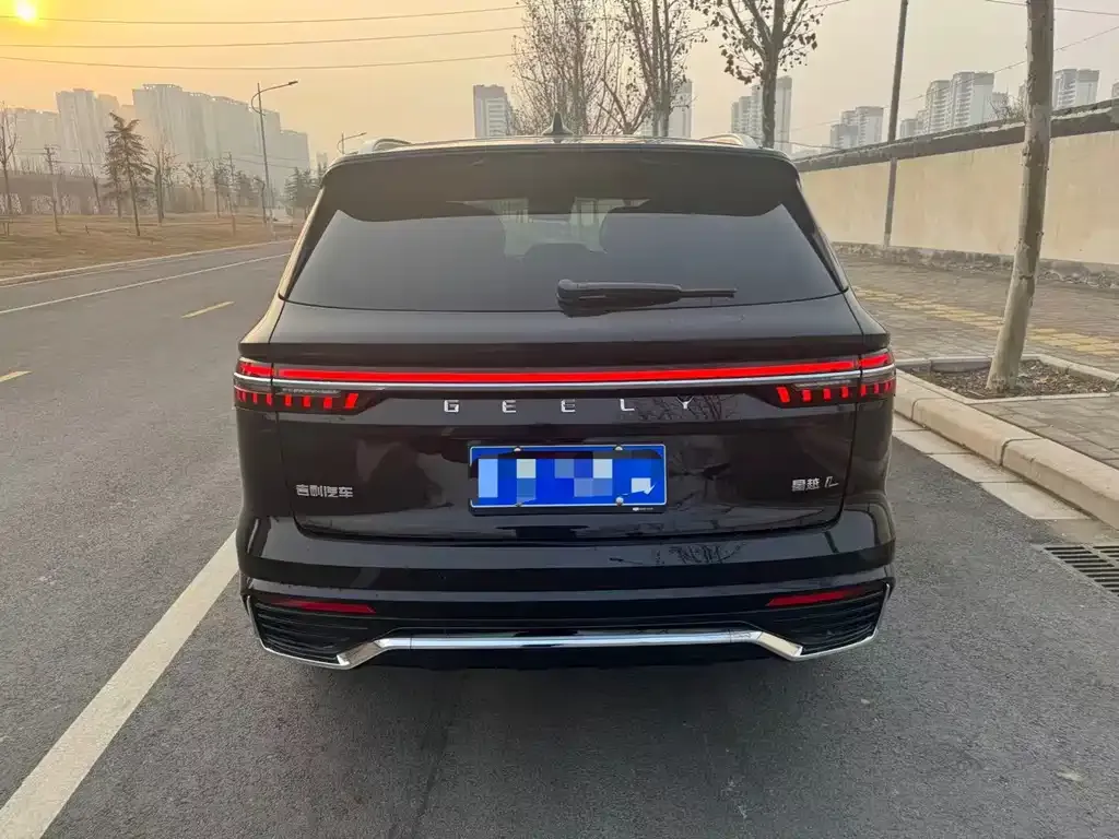 Geely Xingyue L — фото 7