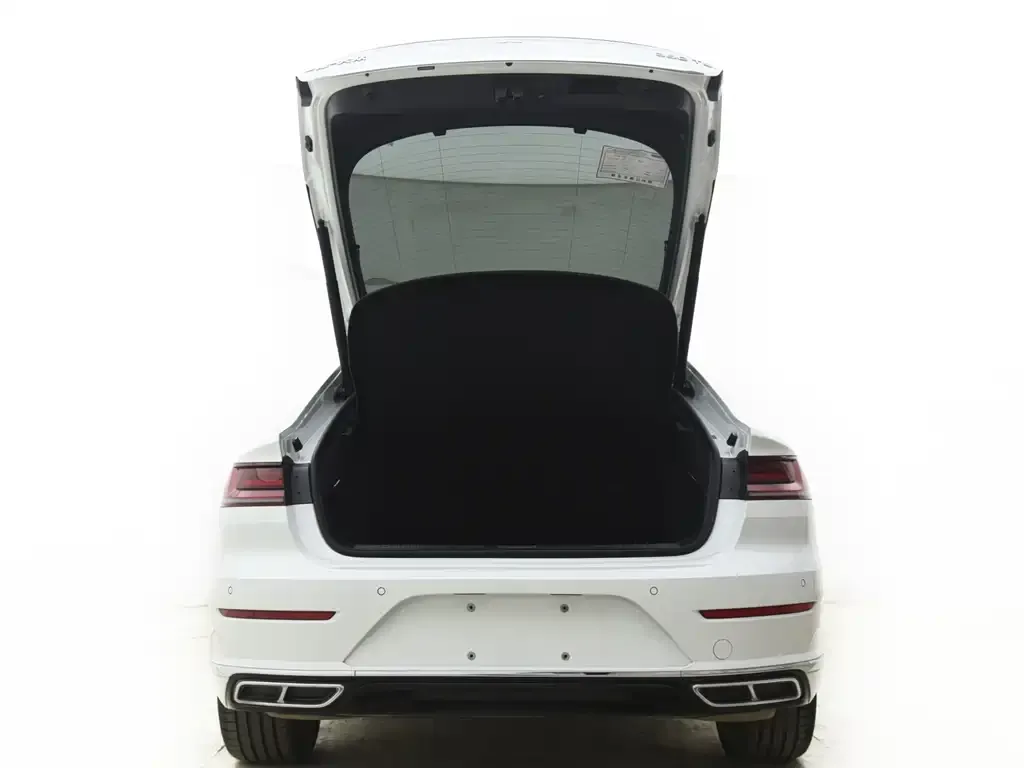 Volkswagen CC 2025 из CN, фото 3