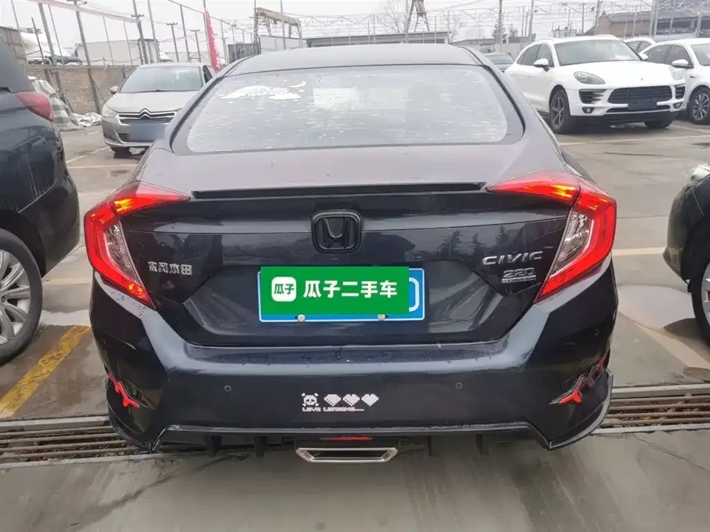 Honda Civic — фото 6