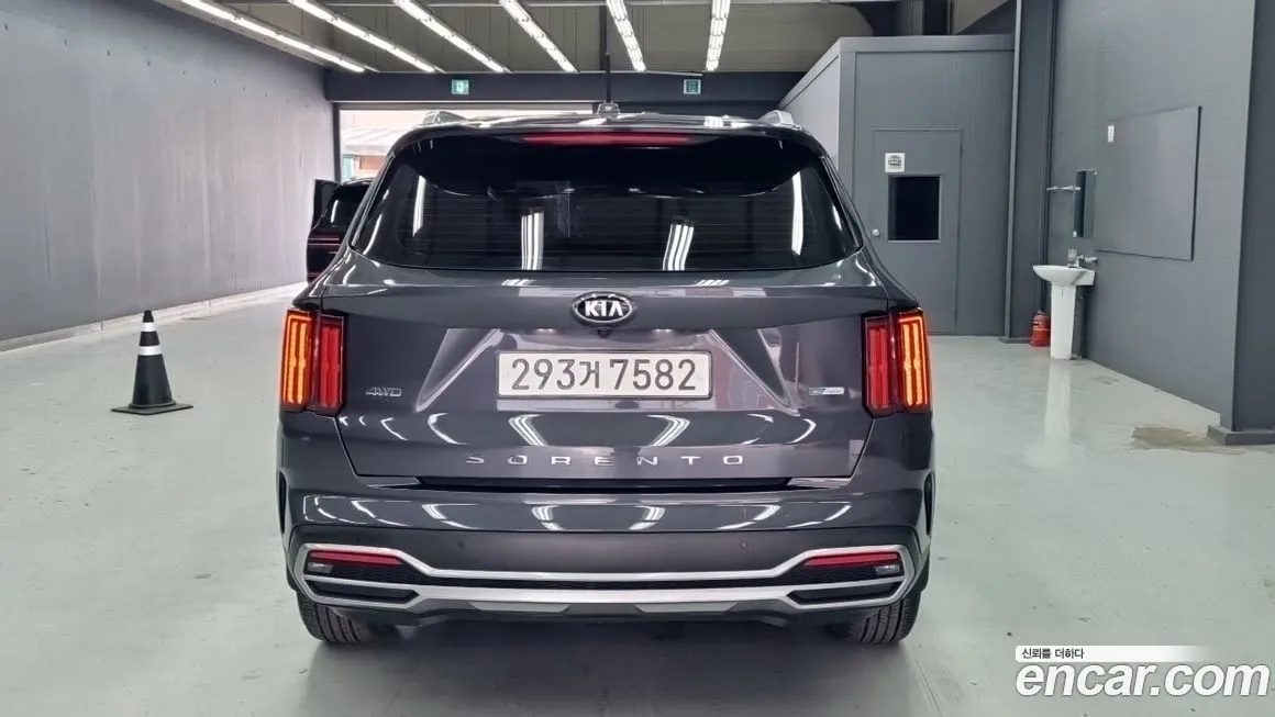Kia Sorento — фото 3